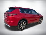 New 2025 Mitsubishi Outlander SE image 3