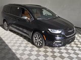 New 2025 Chrysler Pacifica Pinnacle image 2
