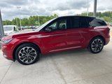 Used 2024 Lincoln Nautilus Reserve w/ Equipment Group 203A image 3
