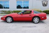 Used 1990 Chevrolet Corvette Coupe image 3