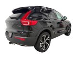 Used 2020 Volvo XC40 T5 R-Design image 4
