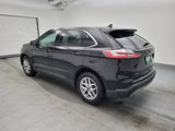 Used 2023 Ford Edge SEL image 3