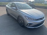 New 2025 Volkswagen Jetta SE image 3