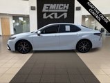Used 2022 Toyota Camry SE image 4