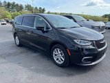 Certified 2023 Chrysler Pacifica Touring-L image 3
