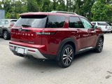 New 2025 Nissan Pathfinder Platinum image 3