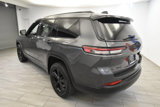 Used 2022 Jeep Grand Cherokee L Laredo image 3