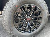 New 2026 GMC Canyon Elevation w/ Convenience Package image 4