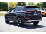Used 2024 Mitsubishi Outlander SE Black Edition image 5