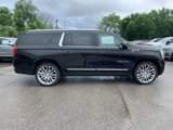 New 2025 GMC Yukon XL Denali w/ Denali Reserve Package image 3