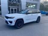 New 2025 Jeep Grand Cherokee Summit image 2