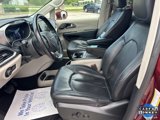 Used 2021 Chrysler Pacifica Touring-L image 2