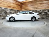 Used 2023 Hyundai Elantra SE image 4