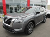 Used 2025 Nissan Pathfinder S image 2