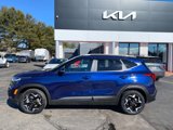 Used 2024 Kia Seltos EX image 2