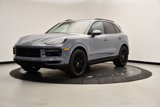 Certified 2024 Porsche Cayenne image 2