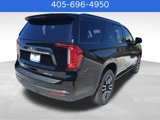 Used 2023 GMC Yukon AT4 w/ AT4 Premium Package image 4