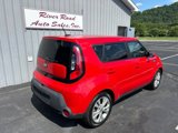 Used 2016 Kia Soul + image 3