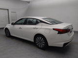 Used 2023 Nissan Altima 2.5 SV image 3