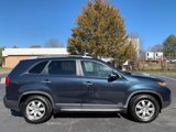 Used 2012 Kia Sorento LX w/ Third Row Pkg image 4
