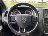Used 2018 Dodge Grand Caravan SE image 2