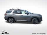New 2025 Nissan Frontier SL image 2