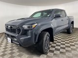 Used 2025 Toyota Tacoma TRD Sport image 4
