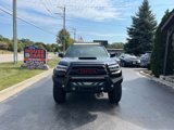 Used 2017 Toyota Tacoma TRD Sport image 3