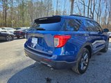 Used 2021 Ford Explorer XLT w/ Equipment Group 202A image 6