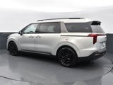 New 2025 Kia Carnival SX image 5