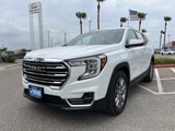 Used 2024 GMC Terrain SLT image 2