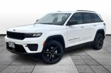 New 2025 Jeep Grand Cherokee Laredo image 2
