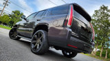 Used 2016 Cadillac Escalade Luxury image 3