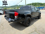 Used 2018 Toyota Tacoma TRD Sport w/ Technology Package image 4