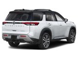 New 2025 Nissan Pathfinder Platinum image 2