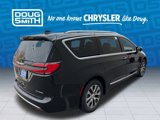 New 2025 Chrysler Pacifica Pinnacle image 6