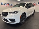 New 2025 Chrysler Pacifica Limited image 6