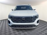 New 2025 Volkswagen Atlas SEL image 3