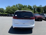 New 2024 Chrysler Pacifica Limited w/ S Appearance Package image 4