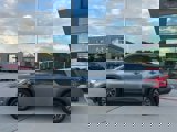 Used 2022 Nissan Pathfinder SV image 3