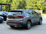 Used 2022 Hyundai Santa Fe SE image 4