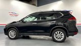 Used 2017 Nissan Rogue SV image 5