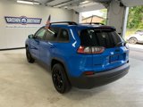 Used 2023 Jeep Cherokee Altitude Lux image 4