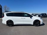 Certified 2024 Chrysler Pacifica Touring-L w/ S Appearance Package image 2