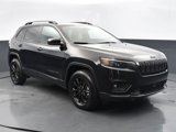 Used 2023 Jeep Cherokee Altitude Lux image 3