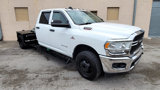 Used 2019 RAM 3500 Tradesman w/ Chrome Appearance Group image 3