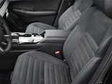 New 2025 Mitsubishi Outlander SE image 6