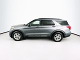 Used 2024 Ford Explorer XLT w/ Equipment Group 202A image 4