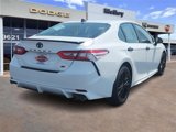 Used 2020 Toyota Camry SE image 3