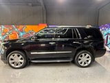 Used 2019 Cadillac Escalade Premium Luxury image 2